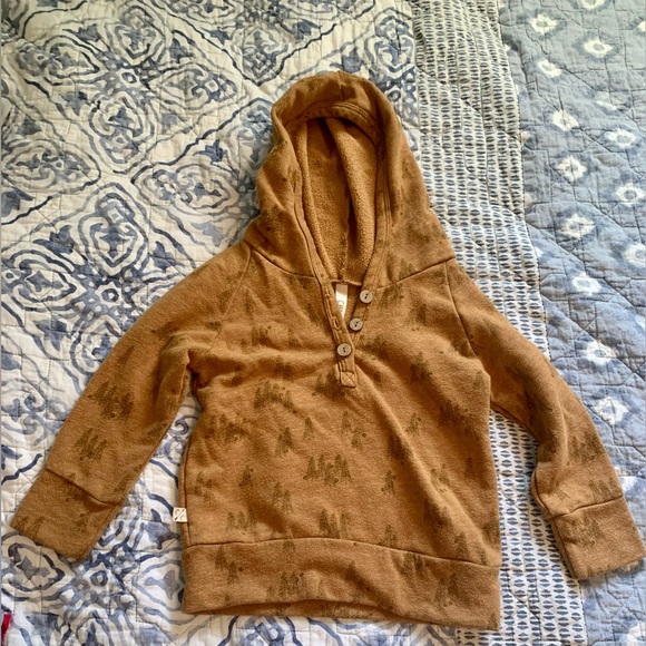 Childhoods Clothing Trees Set - Picture 6 of 7